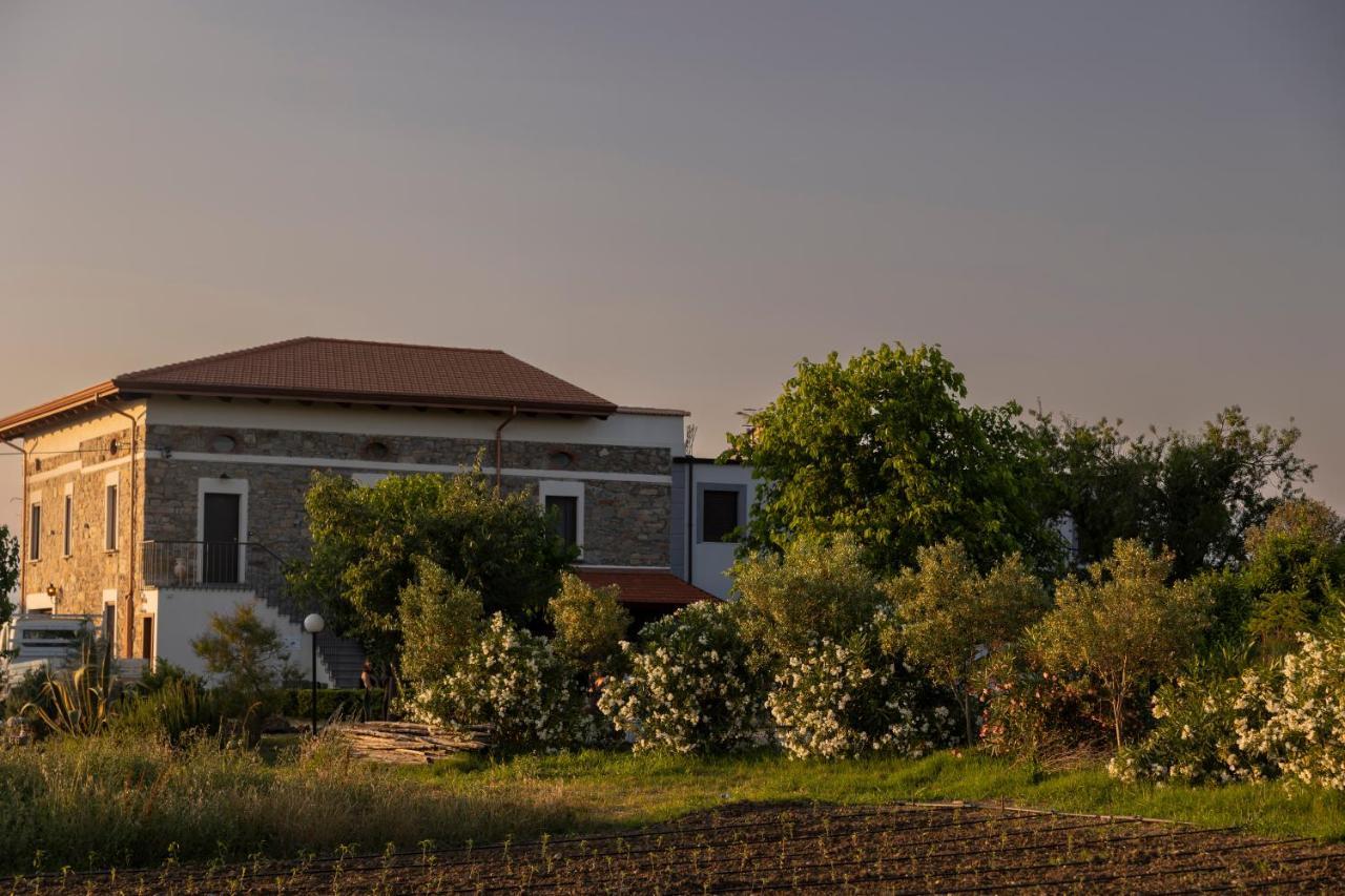 Agri Charme Tenuta Picilli Villa Albanella Exterior photo